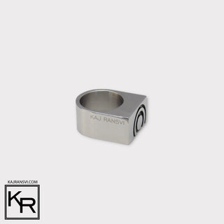 The Ring PLATEAU 4 from the Jewelry Collection By Kaj Ransvi, when you want to stand out from the crowd!