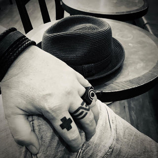 The Ring PLATEAU 2 from the Jewelry Collection By Kaj Ransvi, when you want to stand out from the crowd!