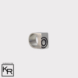 The Ring PLATEAU 4 from the Jewelry Collection By Kaj Ransvi, when you want to stand out from the crowd!